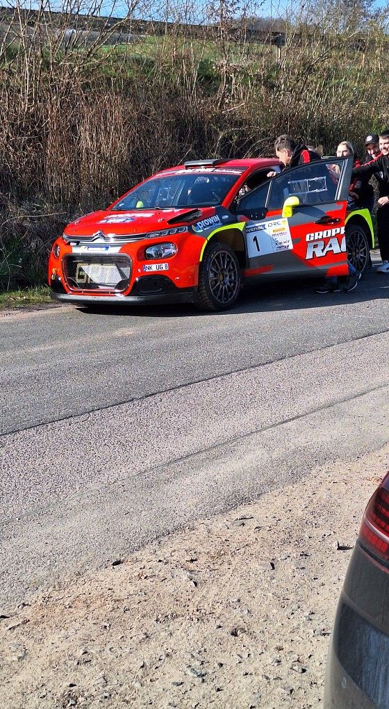 Impressionen von der technischen Abnahme der Osterrallye in...